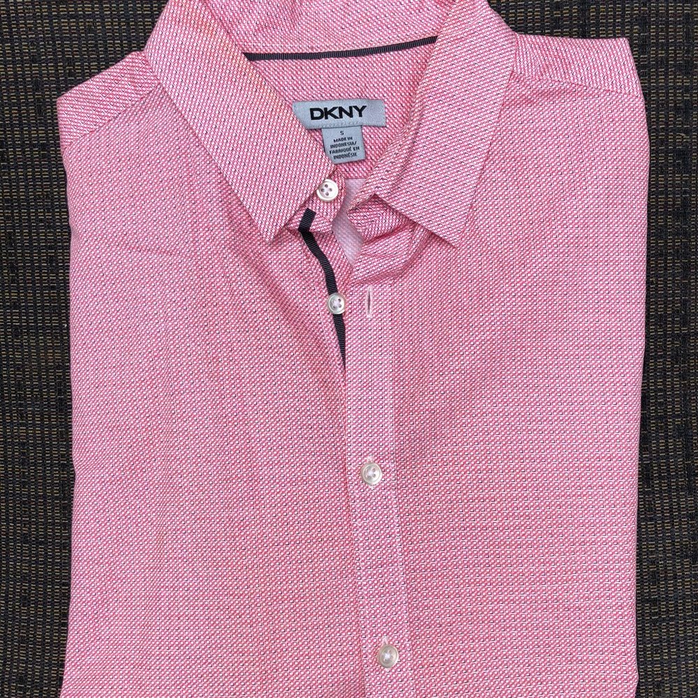 DKNY Men’s Dress Shirt (S)